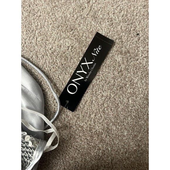 Onyx Nite Top Womens Sequence Silver  Size Large Evening Going‎ Out Concert - Picture 3 of 8